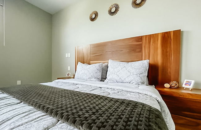 Level luxury condos - Photo 10