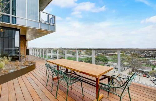 Luxury 2BR Rooftop Pool Austin by Barclé - Foto 24