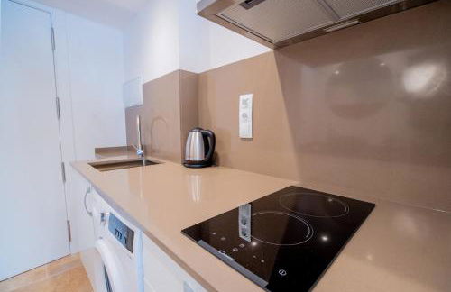 Atico duplex con Barbacoa y Terraza en Barri Port Maritim - Foto 26