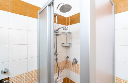 Joly House - Photo 22