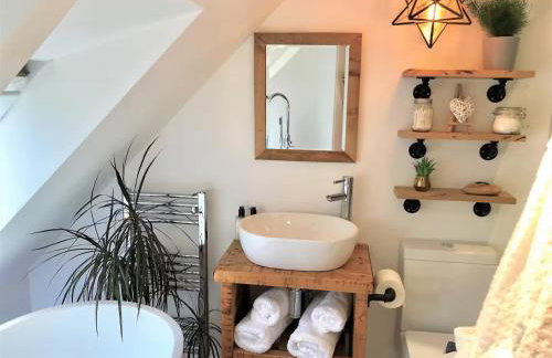 The View, Countryside Retreat with private hot tub, Cheshire - Foto 4