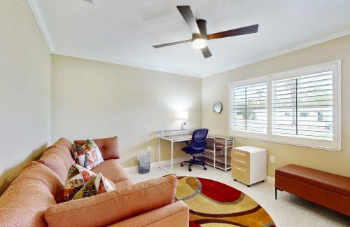 You Only Live Once - Foto 17