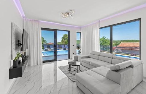 3 Bedroom Gorgeous Home In Sorici - Photo 4