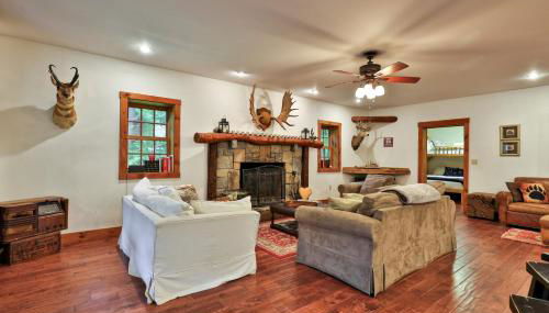 Spacious Vermont Mountain Retreat - 4BR,4BA - Near Skiing & Hiking - Perfect for Groups - Foto 5