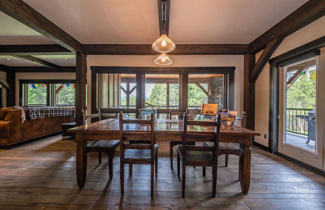 Chateau Fortine Retreat for 6! - Photo 36