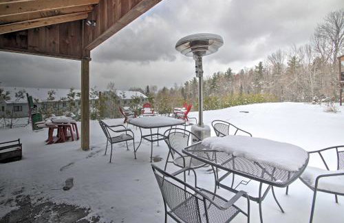 Slopeside Burke Mountain Condo with Fireplace! - Foto 22