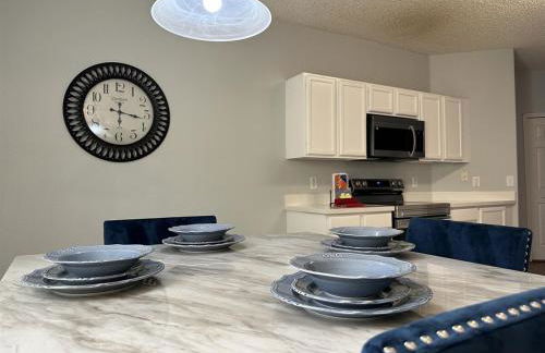 258 Sunset · Sunset Themed Retreat - Sleeps 10 - Foto 7