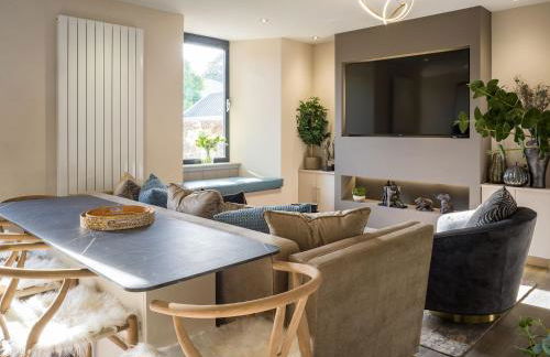 Arran Shores Luxury Shorefront Apartment 4 - Photo 1