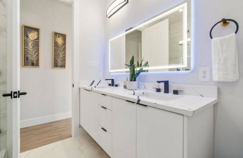 Luxurious 5 BD 5 BA Home|Rooftop + Hot tub + Grill - Foto 18