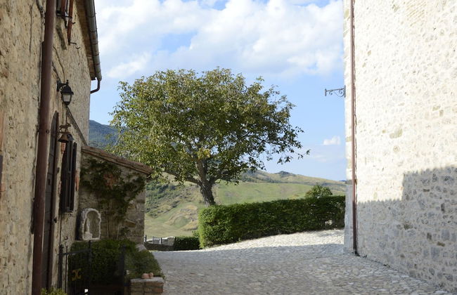 Belvilla by OYO Castello Fatato Sogni - Photo 17