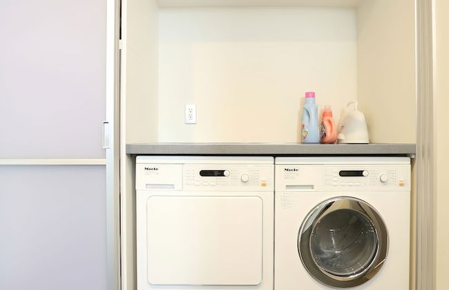 Bluebird Apartments by The Hakuba Collection - Photo 9