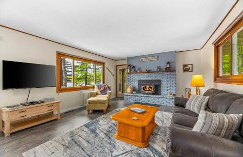 Loon Landing in Lake Tomahawk WI - Photo 2