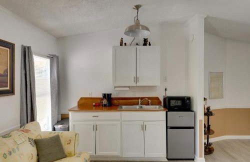 Fish and Explore Wooded Lake Guntersville Retreat - Foto 5