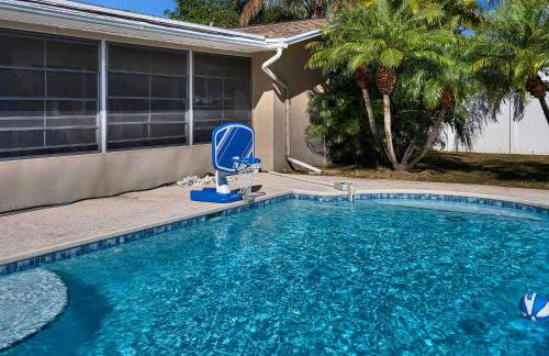 Four Bed Home with Pool Game Room Bar Near Beach - Foto 80