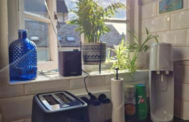 West Street Views #1 - Peaceful town centre apartment - Photo 21