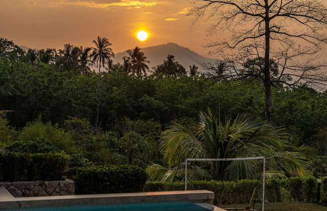 White Monkey Villa - Private Pool & Jacuzzi - Foto 73