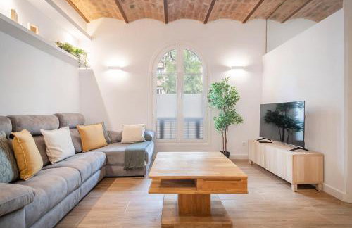 You Stylish Uptown Barcelona Apartments - Photo 23