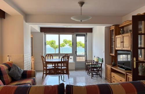 Piso primera línea playa Miño/La Coruña - Foto 8