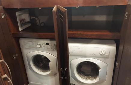 Private Luxury RV Getaway Full Bath Kitchen - Foto 11