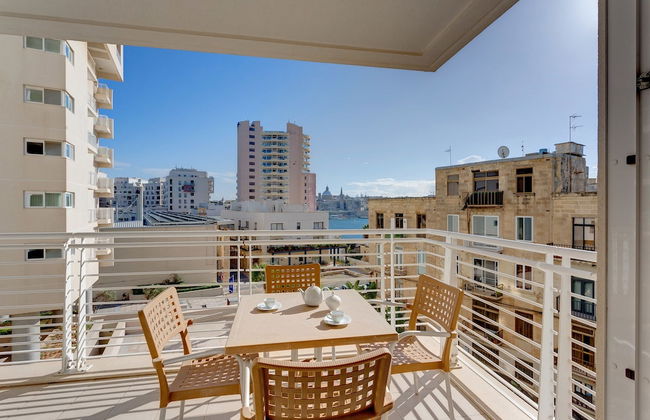 Fabulous Apartment With Pool, Upmarket Area - Foto 21