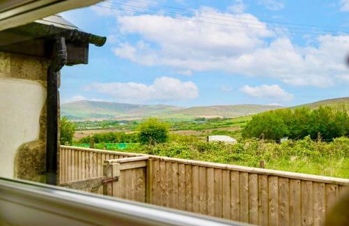 Rural Cottage, 3 beds, 3 bath,LOG BURNER, HOT TUB, with Cymru Holidays - Foto 67