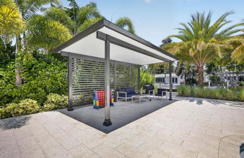 Waterfront Oasis with Private Pool - Foto 34