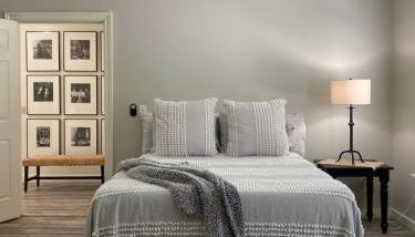 2 BR Loft - Walk to Cafes-Breweries- Arts & Entertainment District - Foto 4