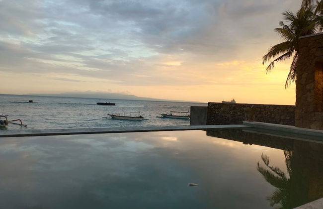 Utama Villas Beach Front Candidasa - Foto 26