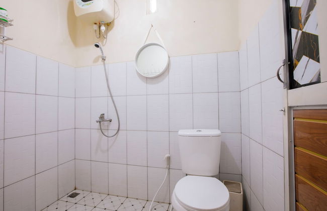 Villa New D'Bamboo by Plesirhatiyogja - Foto 14