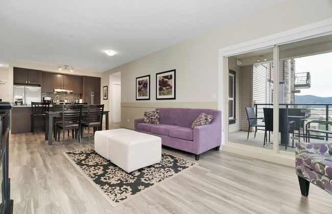 Breathtaking Bliss 2BR Penthouse - Photo 18