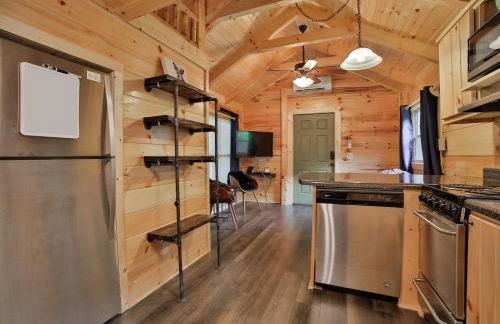 Ani Cabin Tiny Home Bordered By National Forest - Foto 6