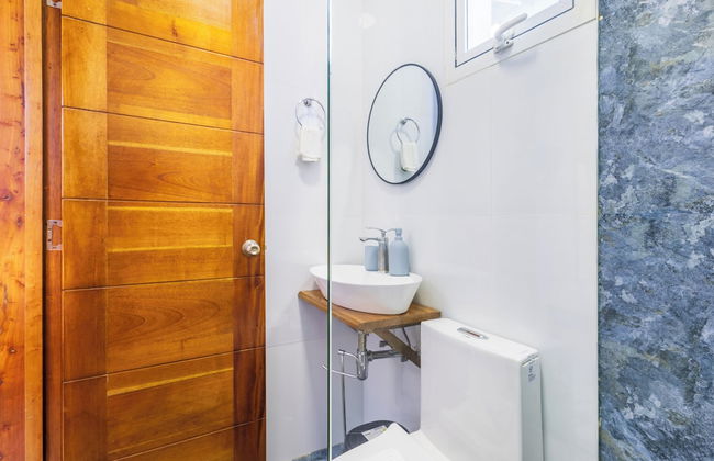 3-BR Villa with Pool & Rooftop Jacuzzi - Foto 42