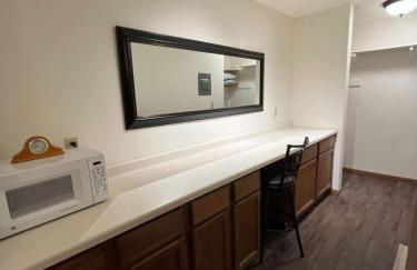 Tomah Apartment - 201 E Veterans Unit J - Foto 9