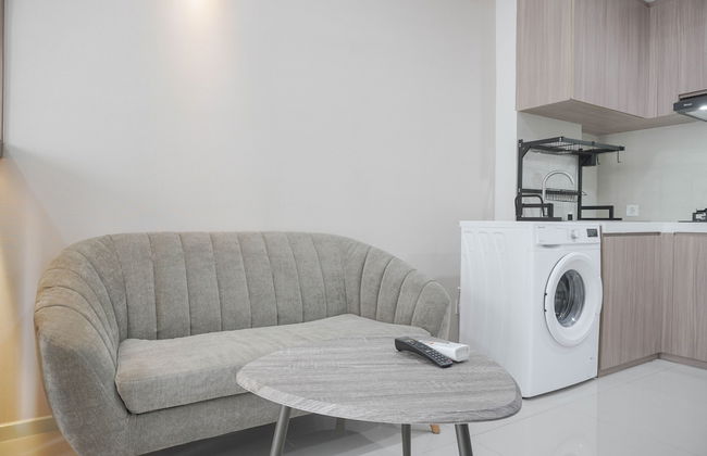 Nice And New 1Br With Office Room At Daan Mogot City Apartment - Foto 6