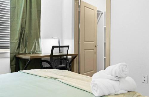 Luxe 2B/2B Getaway - Pool, Gym, Garage, Pet Wash - Foto 37