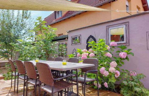 Lovely Home In Geispolsheim With Wifi - Photo 10