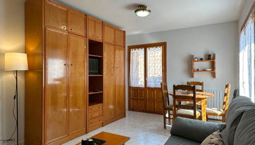 Apartamentos Lausan - Foto 4, wardrobe