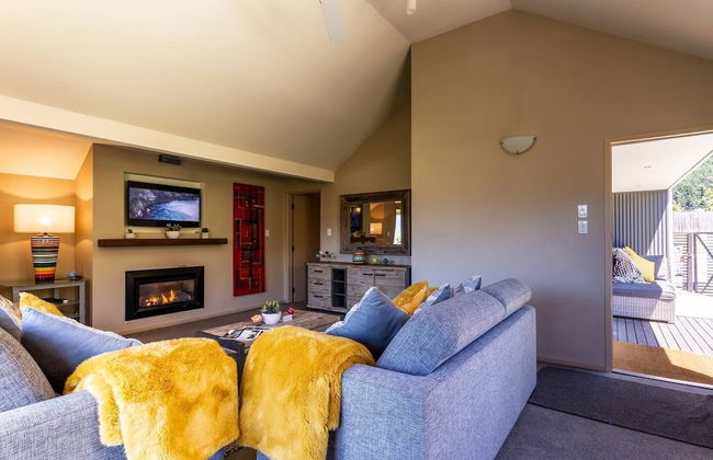 Distinctive Mountain View Spacious Home - Foto 17