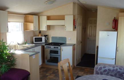 L25 L&g caravan hire 6 berth millfields family only and lead person must be over 30 MAX 4 ADULTS - Foto 21