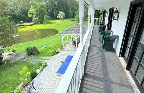 The Manor-Stunning Modern Farmhouse with Hot Tub - Foto 42