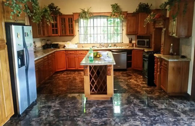 Mountain Top Villa - Photo 26