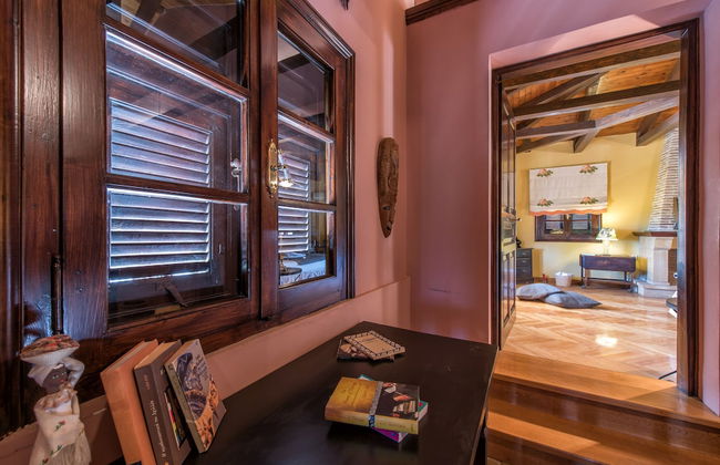 Sarakino The House of Literature - Photo 8