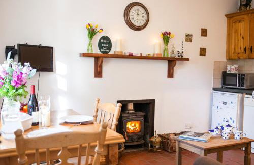 Mr McGregors' Cottage - Photo 6