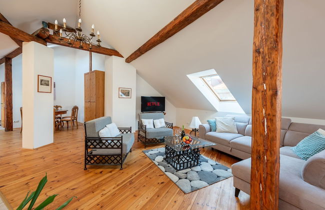 Spacious 2-level apart National Theatre - Foto 28