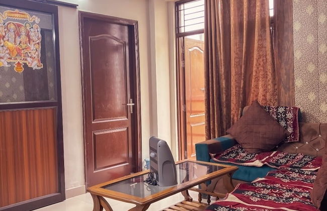 Happy Home - 10 Mins From Sangam River - Foto 6