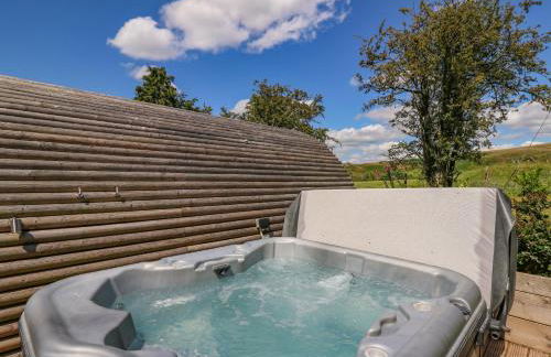 Pine Lodge - Photo 13