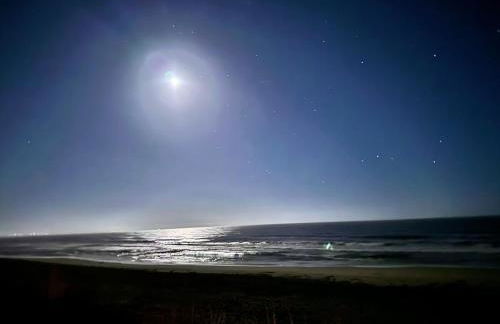 Oceanfront Retreat on Pajaro Dunes Beach - Foto 48