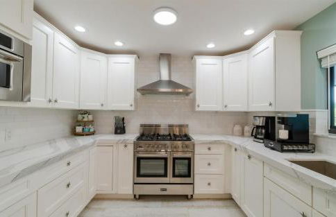 Villa Franchella - Waterfront Luxury Home, Pool, 45 Dock - Foto 13