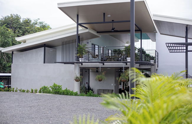 Nomad Living CR - Photo 43