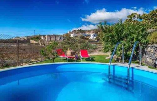 Acogedora Casa de Madera con piscina - Foto 18